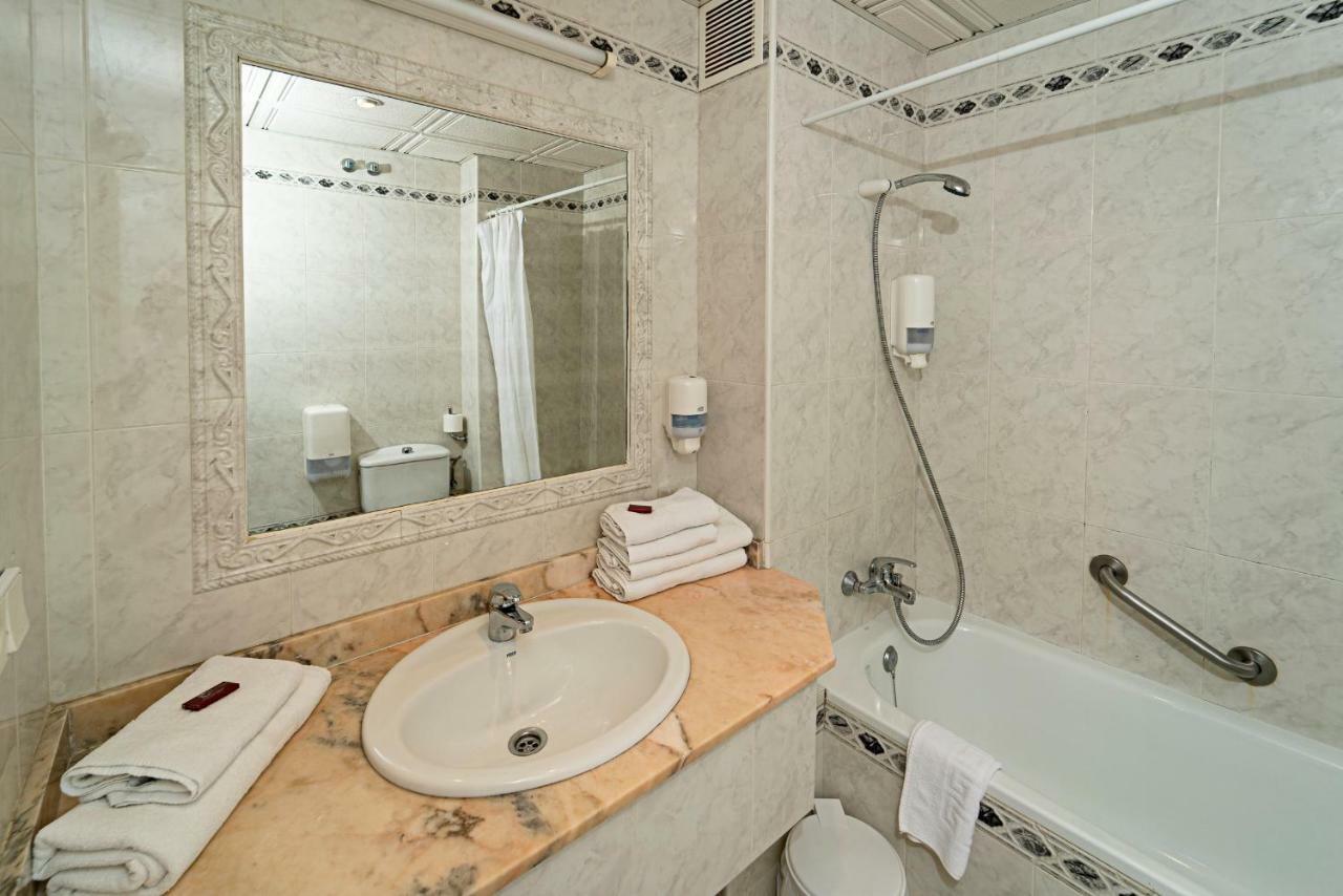 Hotel Carabela Santa Maria ماثاغون المظهر الخارجي الصورة